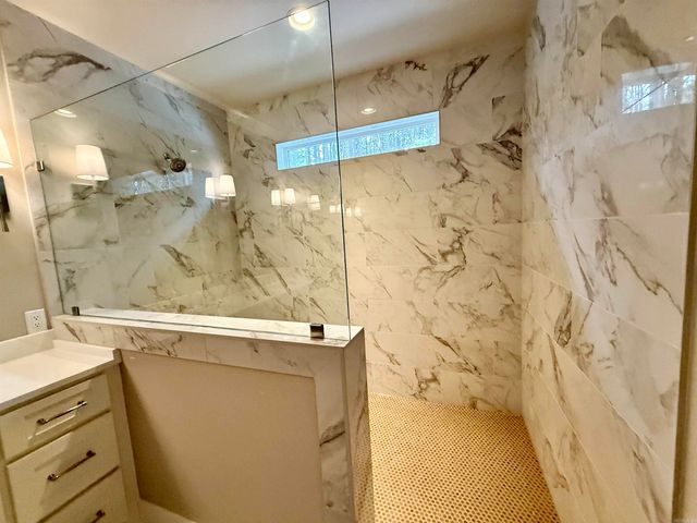 24 Realeza Court, Hot Springs Village, AR 71909