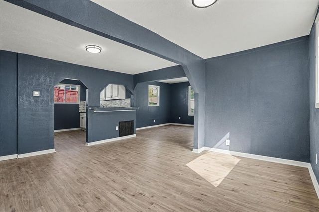1139 GARFIELD Avenue, Kansas City, KS 66104