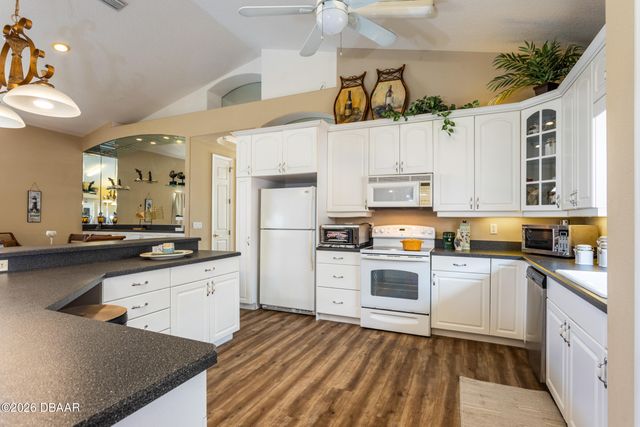 497 Grandview Avenue, Ormond Beach, FL 32176