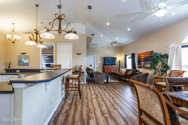 497 Grandview Avenue, Ormond Beach, FL 32176