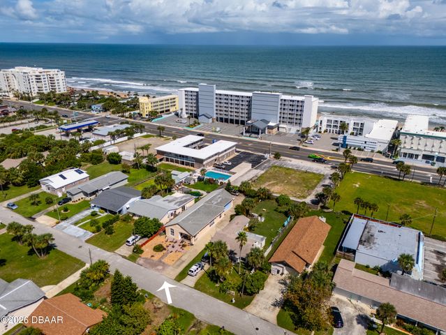 497 Grandview Avenue, Ormond Beach, FL 32176