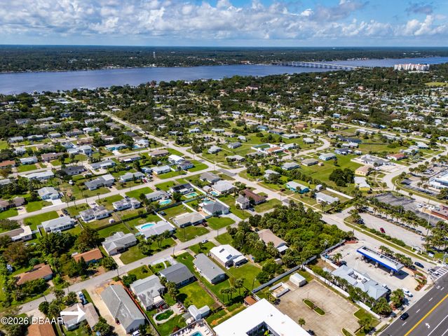 497 Grandview Avenue, Ormond Beach, FL 32176