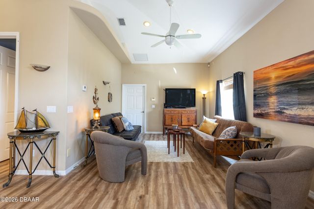 497 Grandview Avenue, Ormond Beach, FL 32176