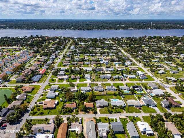 497 Grandview Avenue, Ormond Beach, FL 32176