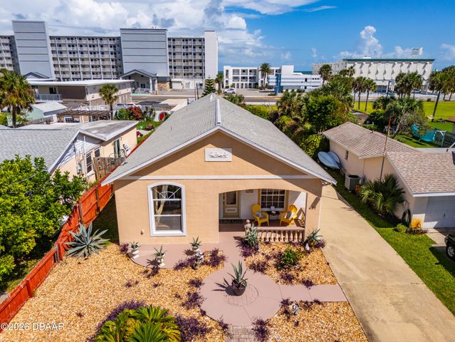 497 Grandview Avenue, Ormond Beach, FL 32176