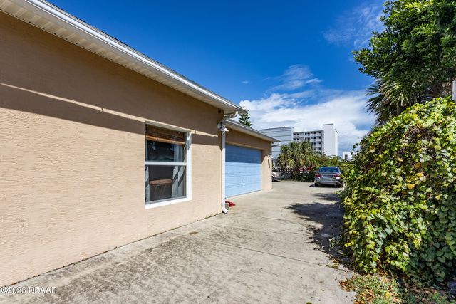 497 Grandview Avenue, Ormond Beach, FL 32176