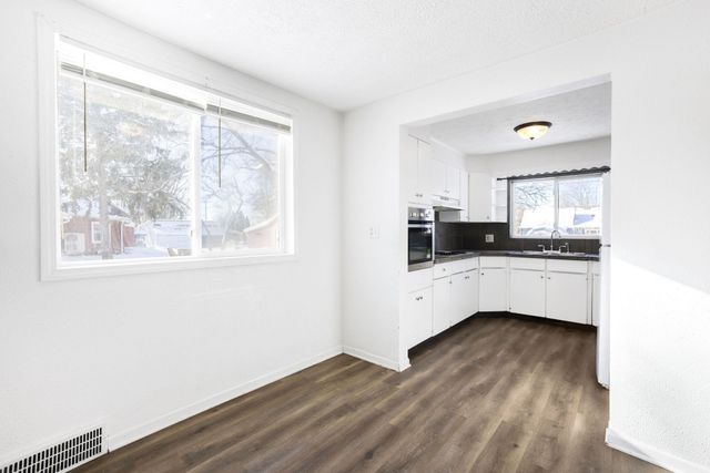 1001 S 12Th Street, Goshen, IN 46526