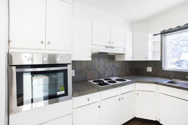 1001 S 12Th Street, Goshen, IN 46526