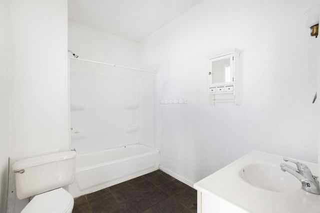 1001 S 12Th Street, Goshen, IN 46526