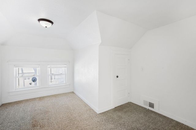 1001 S 12Th Street, Goshen, IN 46526