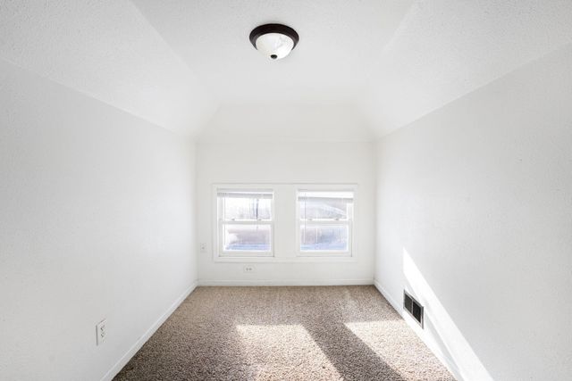 1001 S 12Th Street, Goshen, IN 46526