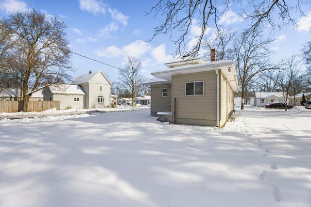 1001 S 12Th Street, Goshen, IN 46526