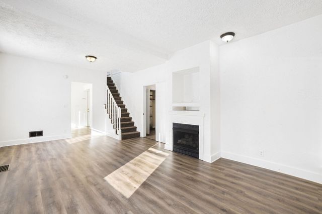 1001 S 12Th Street, Goshen, IN 46526