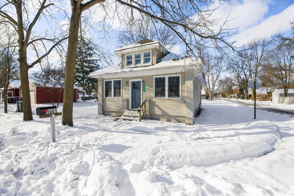 1001 S 12Th Street, Goshen, IN 46526