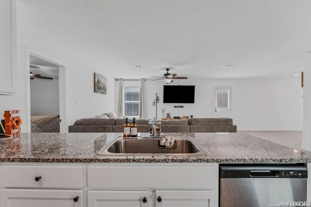 4407 GEYSER LK, San Antonio, TX 78223