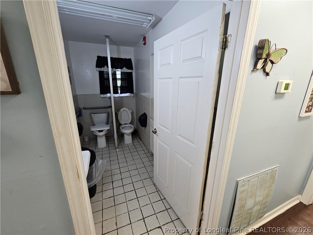 1448 Pamalee Drive, Fayetteville, NC 28303 — photo 11