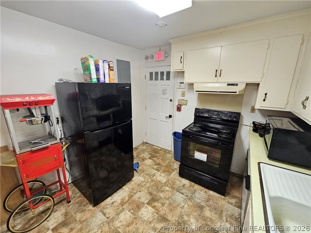 1448 Pamalee Drive, Fayetteville, NC 28303 — photo 9