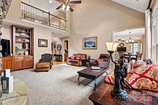 336 Kenway Loop, Mooresville, NC 28117