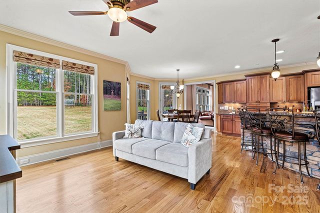 336 Kenway Loop, Mooresville, NC 28117