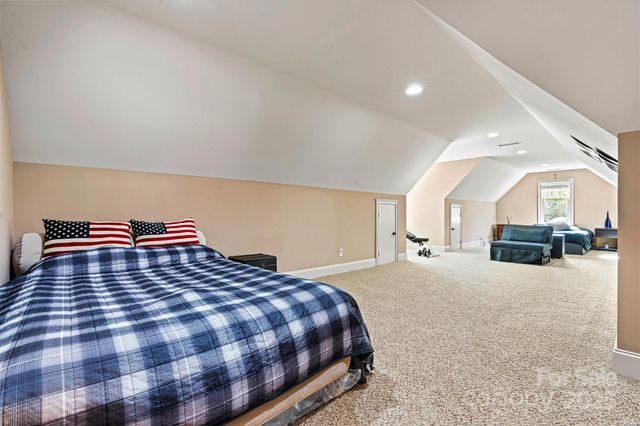 336 Kenway Loop, Mooresville, NC 28117