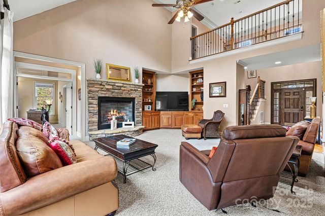 336 Kenway Loop, Mooresville, NC 28117