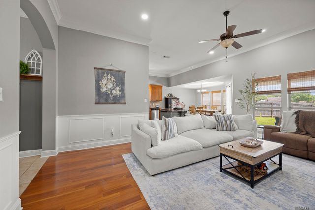 41497 Hearthstone Ave, Prairieville, LA 70769