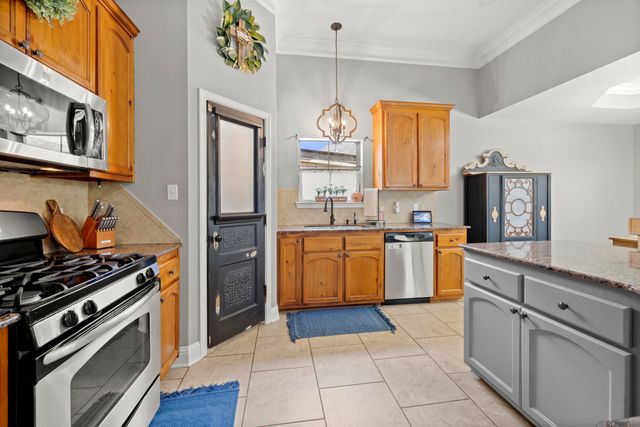 41497 Hearthstone Ave, Prairieville, LA 70769