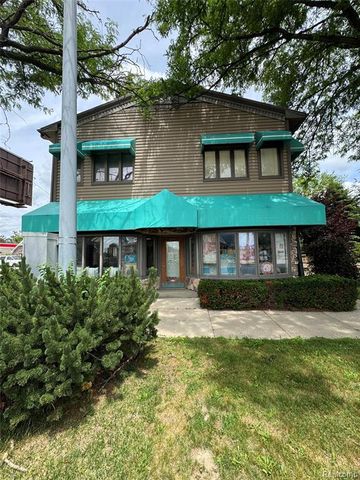 1128 Eureka Road, Wyandotte, MI 48192