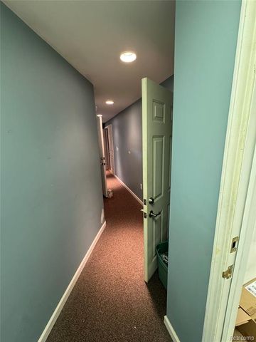 1128 Eureka Road, Wyandotte, MI 48192