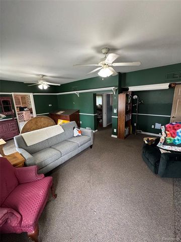 1128 Eureka Road, Wyandotte, MI 48192