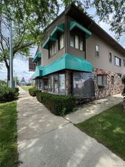 1128 Eureka Road, Wyandotte, MI 48192