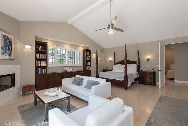 5600 ROUND MEADOW Road, Hidden Hills, CA 91302