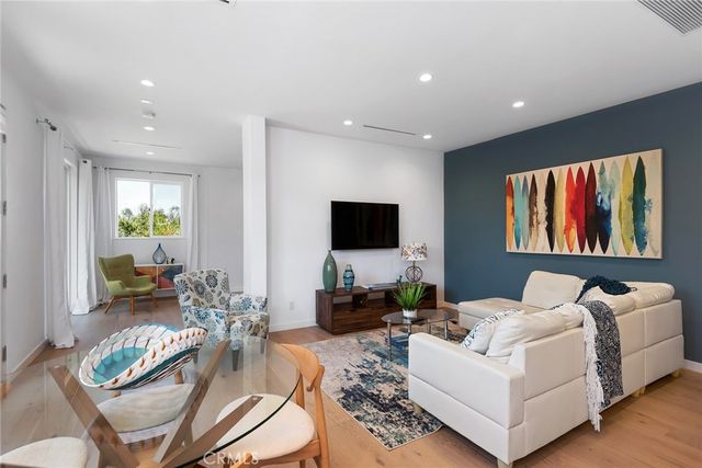5600 ROUND MEADOW Road, Hidden Hills, CA 91302