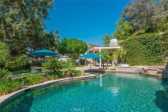 5600 ROUND MEADOW Road, Hidden Hills, CA 91302