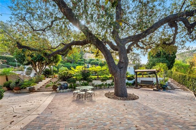 5600 ROUND MEADOW Road, Hidden Hills, CA 91302