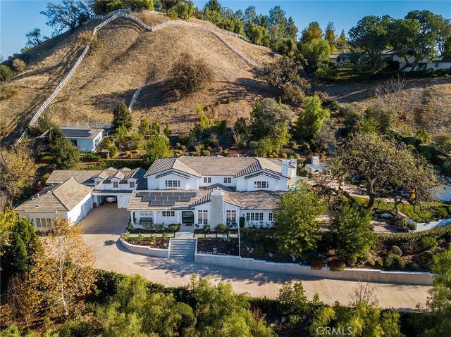5600 ROUND MEADOW Road, Hidden Hills, CA 91302