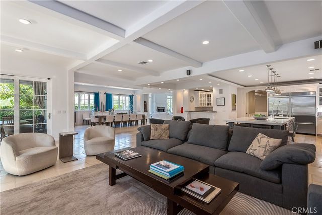 5600 ROUND MEADOW Road, Hidden Hills, CA 91302