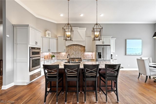 8934 Clubview Street NW, Massillon, OH 44646