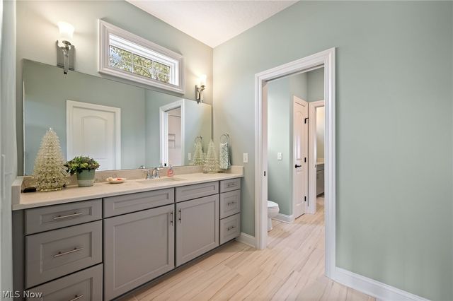 8934 Clubview Street NW, Massillon, OH 44646