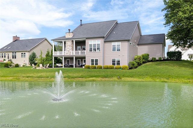 8934 Clubview Street NW, Massillon, OH 44646