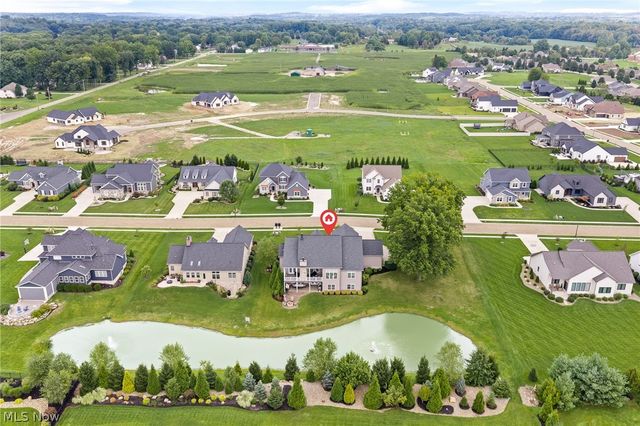 8934 Clubview Street NW, Massillon, OH 44646