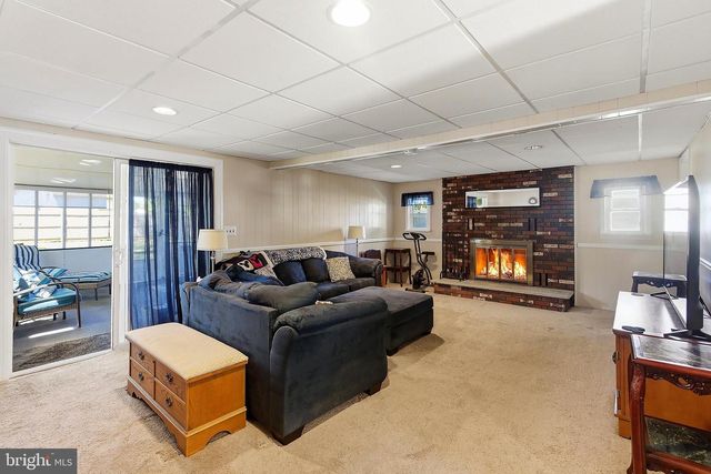 20 BROMLEY DRIVE, Hazlet, NJ 07730
