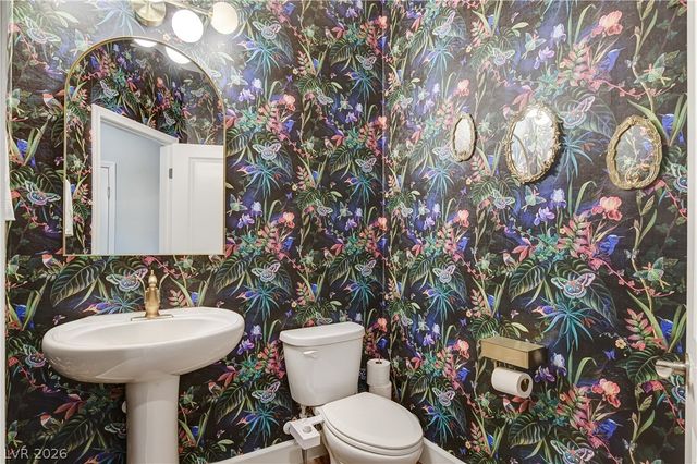 7156 Pine Bridge Court, Las Vegas, NV 89148