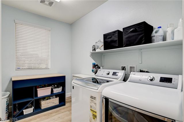 7156 Pine Bridge Court, Las Vegas, NV 89148