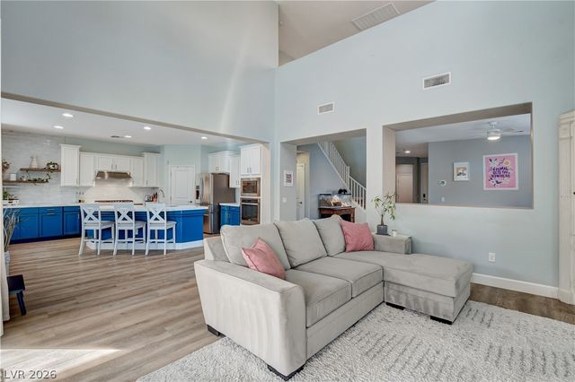 7156 Pine Bridge Court, Las Vegas, NV 89148