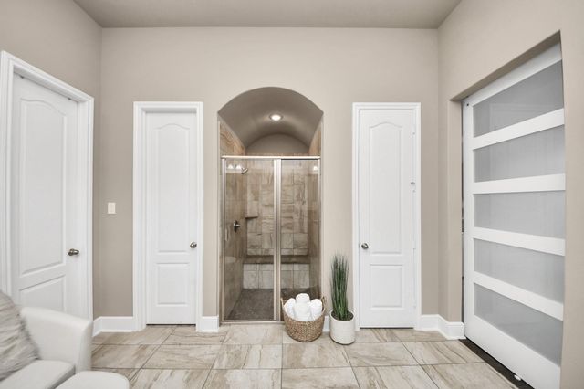 19115 Greenview Glen Drive, Cypress, TX 77433