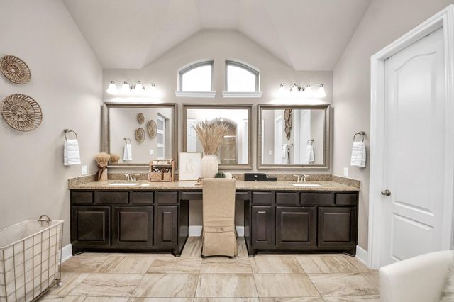 19115 Greenview Glen Drive, Cypress, TX 77433