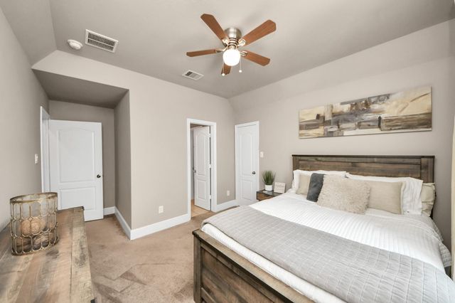 19115 Greenview Glen Drive, Cypress, TX 77433