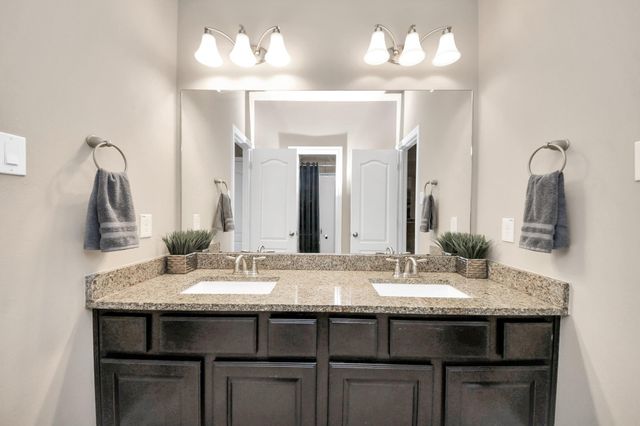 19115 Greenview Glen Drive, Cypress, TX 77433