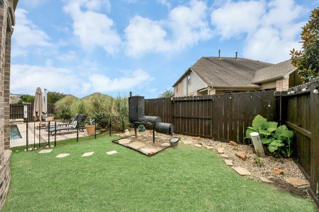19115 Greenview Glen Drive, Cypress, TX 77433